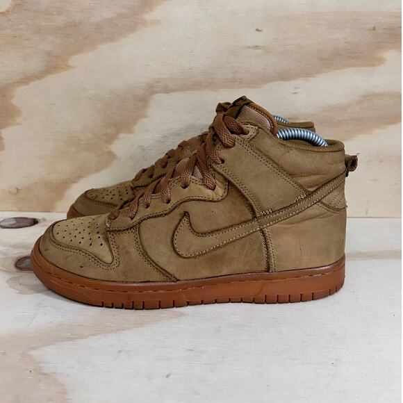 Nike - Dunk High Premium GS -Sneakers -Brown -Kids Big Unisex - 5.5 -886070-200 - Picture 3 of 9